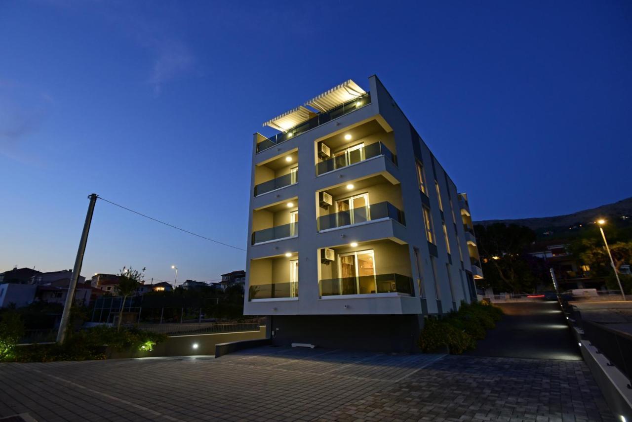 Apartments Adriatic Podstrana Exterior photo
