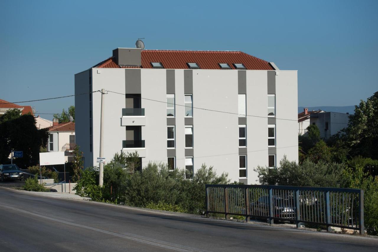Apartments Adriatic Podstrana Exterior photo