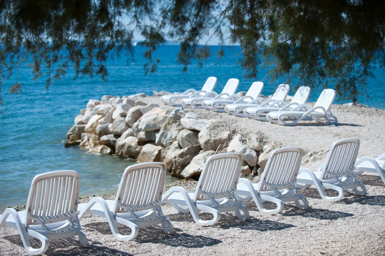 Apartments Adriatic Podstrana Exterior photo