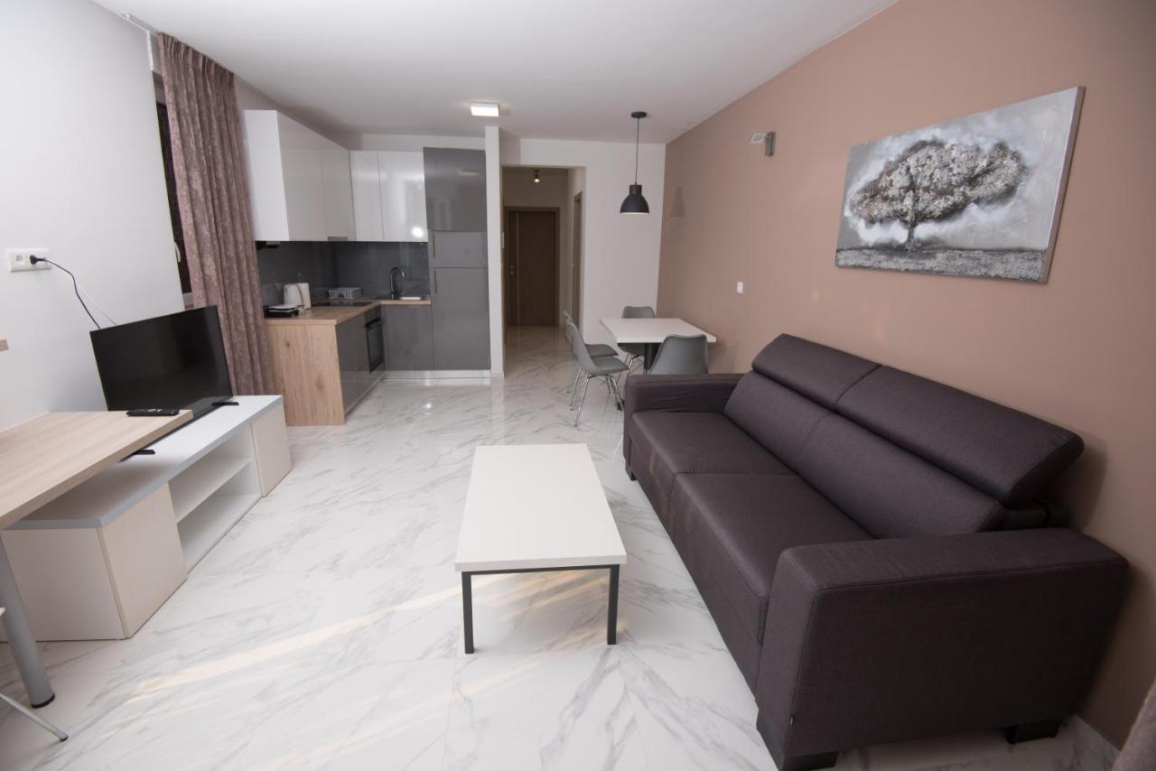 Apartments Adriatic Podstrana Exterior photo