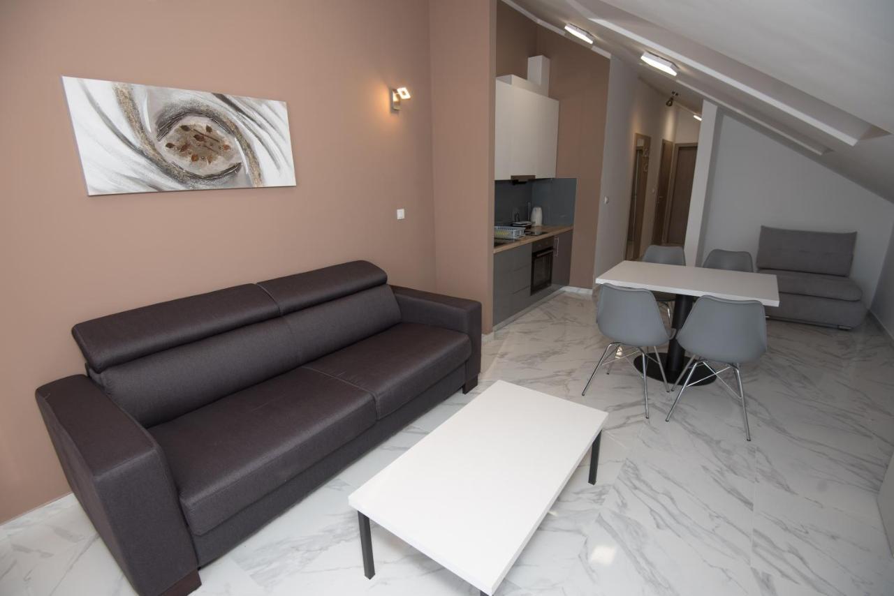 Apartments Adriatic Podstrana Exterior photo