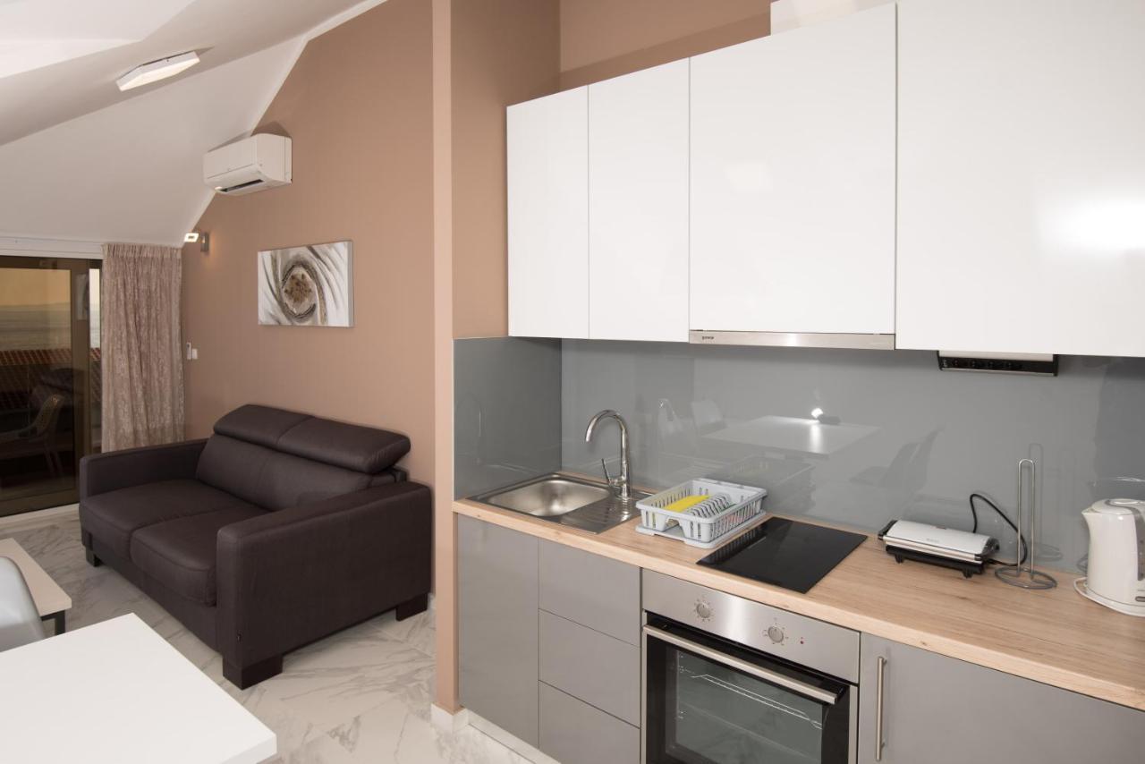Apartments Adriatic Podstrana Exterior photo