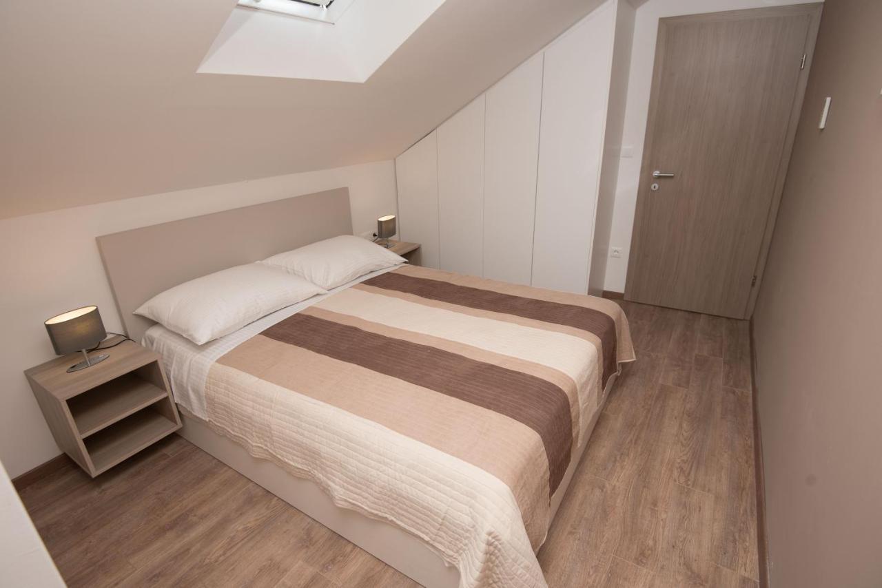 Apartments Adriatic Podstrana Exterior photo